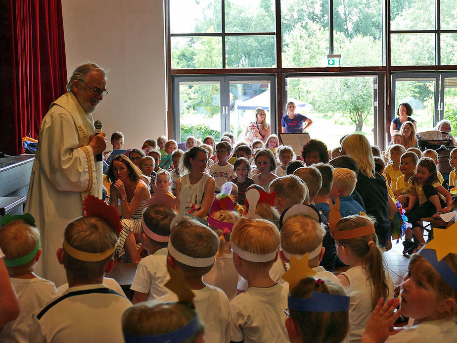 Kindergartenfest zum 125-jährigen Jubiläum (Foto: Karl-Franz Thiede)